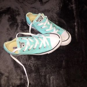 Women’s Converse All Stars